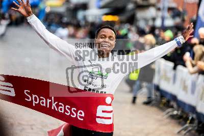 35. Bitburger-0,0%-Silvesterlauf; Trier, 31.12.2024